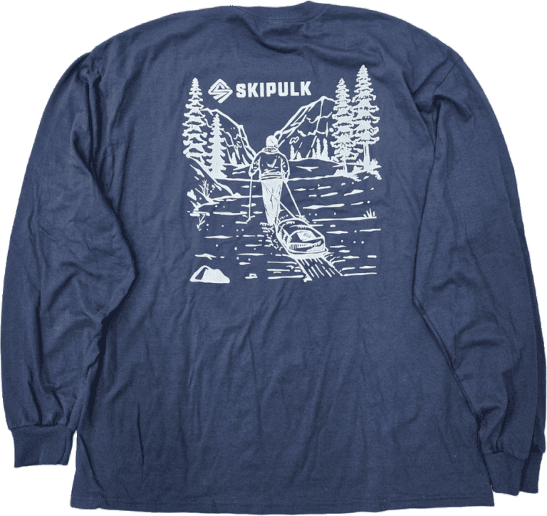 Navy long sleeve pulk t shirt with winter scene